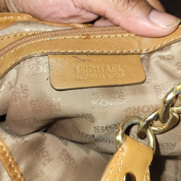 Vintage leather Studded Michael Kors chain bag - Picture 8 of 9